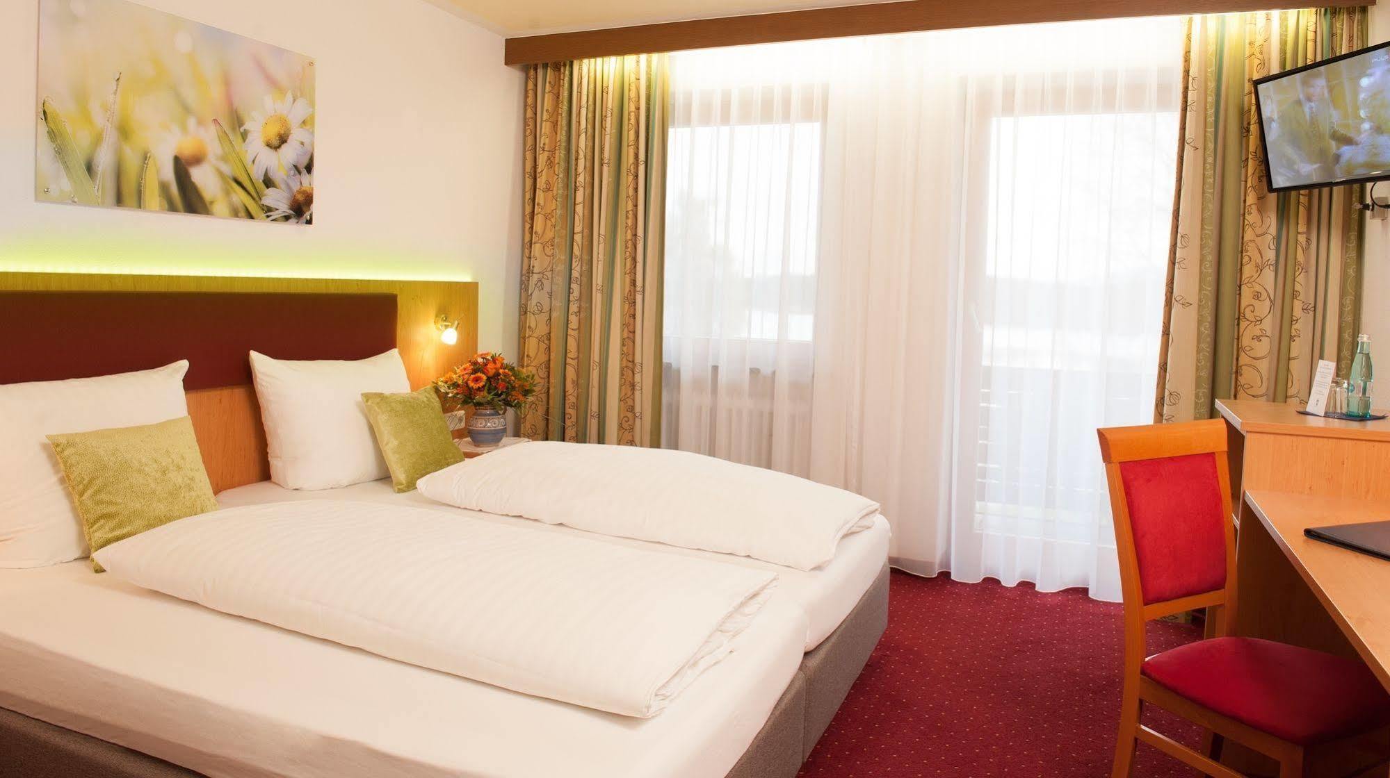 Hotel Seeblick & Ferienwohnung Bad Endorf Luaran gambar